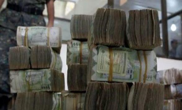 مبادرة حقوقية تحذر البنوك اليمنية من التعامل مع الحوثيين 1 مبادرة حقوقية تحذر البنوك اليمنية من التعامل مع الحوثيين