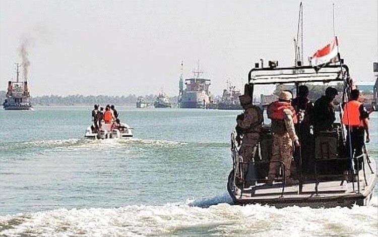 إنقاذ أربعة صيادين مفقودين من عدن بعد تعطل قاربهم في عرض البحر 1 إنقاذ أربعة صيادين مفقودين من عدن بعد تعطل قاربهم في عرض البحر