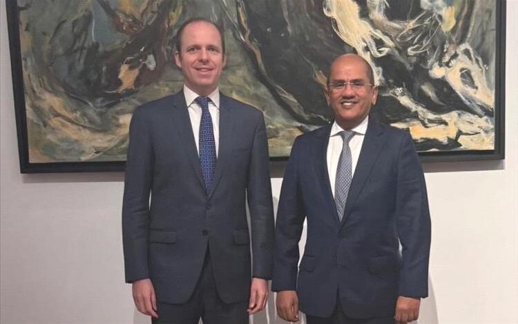 سفير اليمن في إسبانيا يبحث تعزيز التعاون الزراعي والسمكي وتبادل الخبرات 1 سفير اليمن في إسبانيا يبحث تعزيز التعاون الزراعي والسمكي وتبادل الخبرات