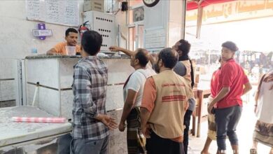 حملة رقابية تضبط مخالفات تسعيرية في مطاعم ومخابز الشيخ عثمان