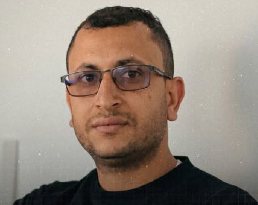ضبط المتهمين باغتيال الصحفي عبدالصمد القاضي في تعز بعد تحريات مكثفة