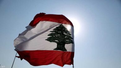 لبنان يسحب اعتماد السفير الإيراني ويمنحه مهلة لمغادرة البلاد