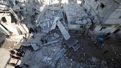 استشهاد 8 فلسطينيين في ضربة إسرائيلية بمخيم النصيرات وسط غزة 10 استشهاد 8 فلسطينيين في ضربة إسرائيلية بمخيم النصيرات وسط غزة