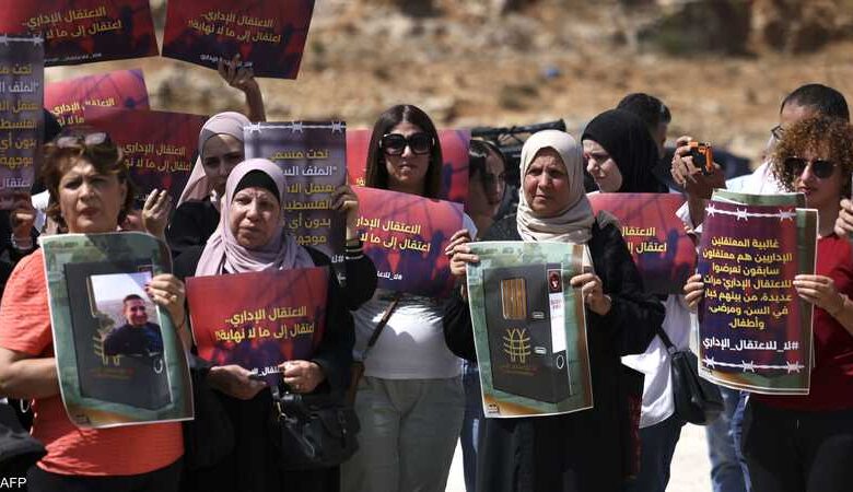 الكشف عن عدد الأسرى الفلسطينيين المقرر الإفراج عنهم غدا السبت 1 الكشف عن عدد الأسرى الفلسطينيين المقرر الإفراج عنهم غدا السبت