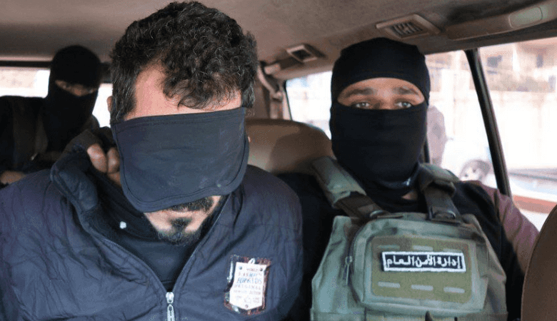 السلطات السورية تضبط قيادي موالي لنظام الأسد 1 السلطات السورية تضبط قيادي موالي لنظام الأسد