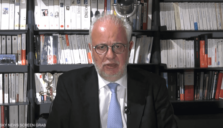وزير العدل اللبناني: السلاح خارج الدولة يعرقل إعادة الإعمار ويقوّض بناء الوطن