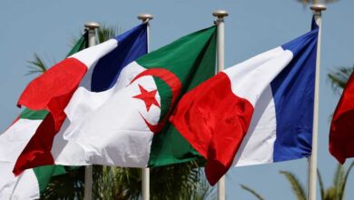 فرنسا تقلص خدمات التأشيرات في الجزائر بسبب توتر العلاقات