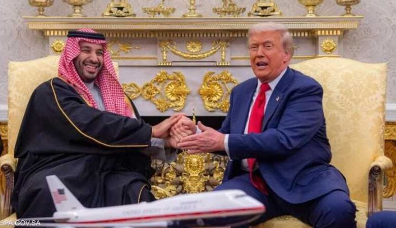 السعودية والولايات المتحدة توقعان اتفاقية دفاع استراتيجية وصفقات استثمارية ضخمة في البيت الأبيض 1 السعودية والولايات المتحدة توقعان اتفاقية دفاع استراتيجية وصفقات استثمارية ضخمة في البيت الأبيض