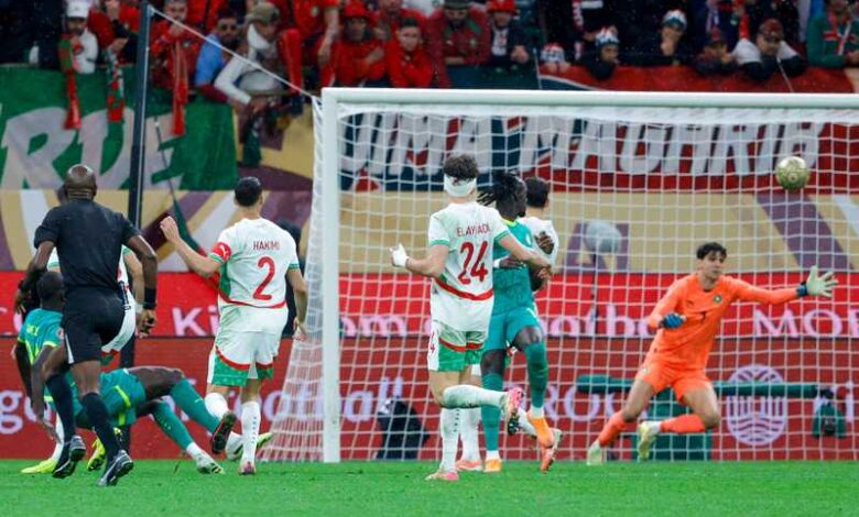 السنغال تتوج بطلة لإفريقيا بعد فوز صعب على المغرب في النهائي 1 السنغال تتوج بطلة لإفريقيا بعد فوز صعب على المغرب في النهائي