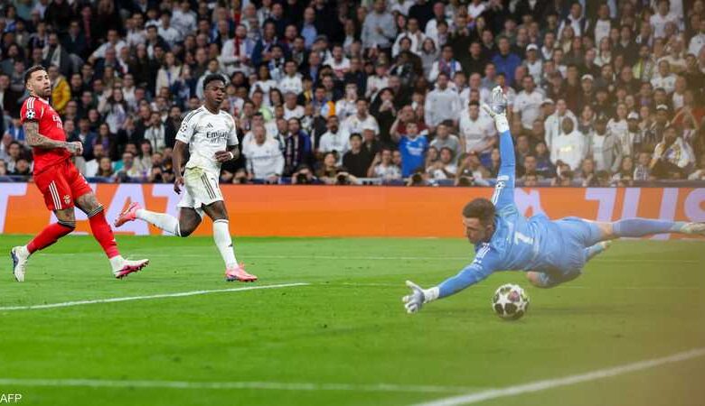 ريال مدريد يضمن التأهل إلى ثمن نهائي دوري الأبطال بعد فوزه على بنفيكا 1 ريال مدريد يضمن التأهل إلى ثمن نهائي دوري الأبطال بعد فوزه على بنفيكا