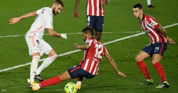 ريال مدريد يفوز على أتلتيكو مدريد وينهي سجله الخالي من الهزيمة 1 ريال مدريد يفوز على أتلتيكو مدريد وينهي سجله الخالي من الهزيمة