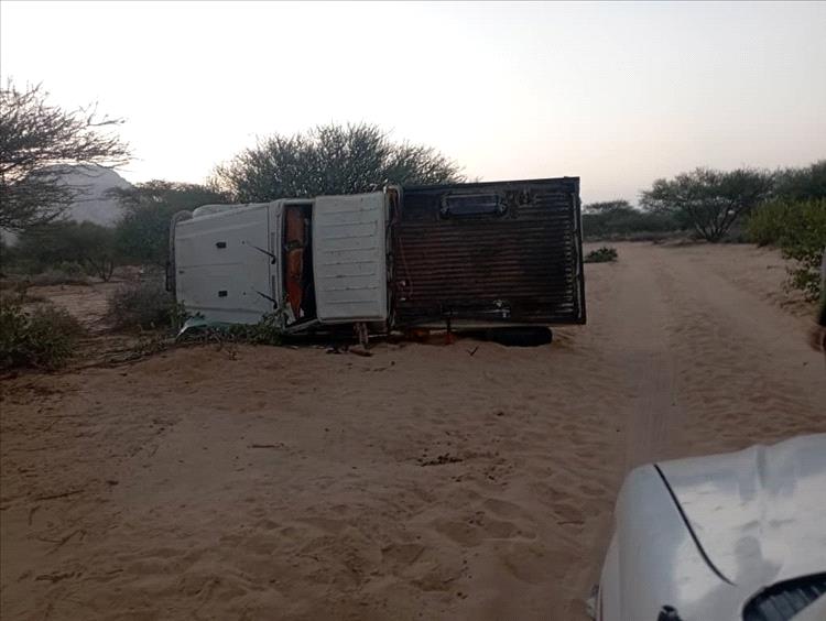 أبين.. وفاة شخص وأبنته بحادث مروري في المحفد