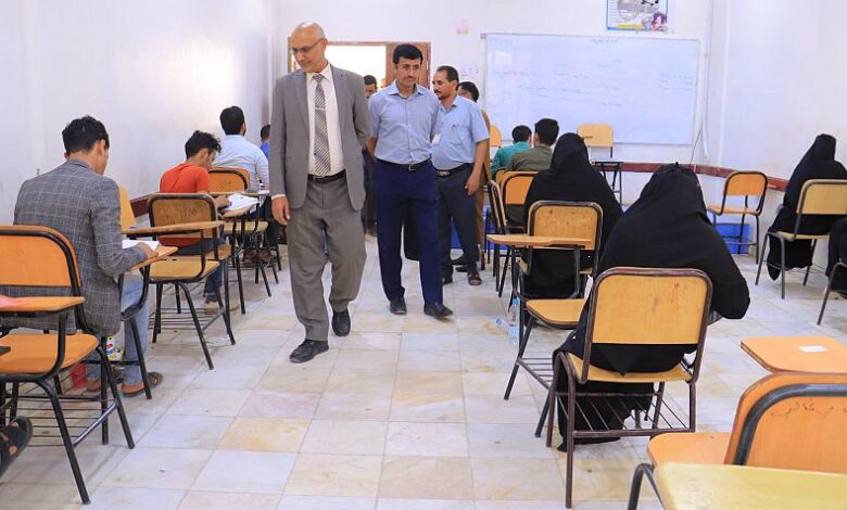 تدشين اختبار المفاضلة في كلية الطب بجامعة اقليم سبأ 1 تدشين اختبار المفاضلة في كلية الطب بجامعة اقليم سبأ