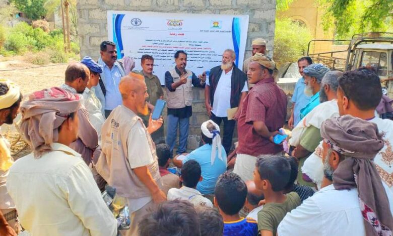 وزارة الزراعة تدشن توزيع بذور لـ 100 مزارعاً في لحج 1 وزارة الزراعة تدشن توزيع بذور لـ 100 مزارعاً في لحج