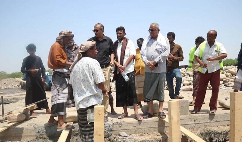 بتمويل صندوق الطرق.. بدء أعمال التدخل الطارئ لحماية جسور وادي بنا من أضرار السيول بأبين 1 بتمويل صندوق الطرق.. بدء أعمال التدخل الطارئ لحماية جسور وادي بنا من أضرار السيول بأبين