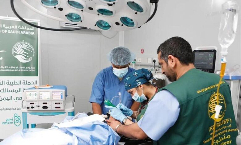 سقطرى.. إختتام المشروع الطبي التطوعي للجراحات المتخصصة والجراحة العامة للأطفال 1 سقطرى.. إختتام المشروع الطبي التطوعي للجراحات المتخصصة والجراحة العامة للأطفال