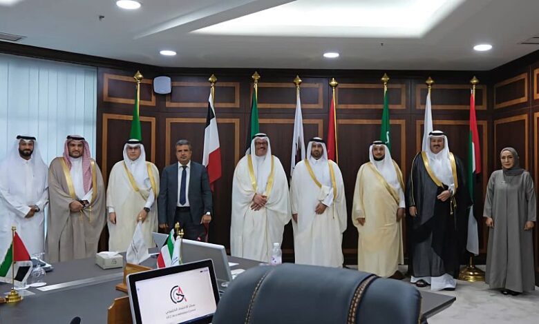 اليمن تؤكد حضورها الإقليمي بمشاركتها في اجتماع مجلس إدارة مركز الاعتماد الخليجي بالكويت