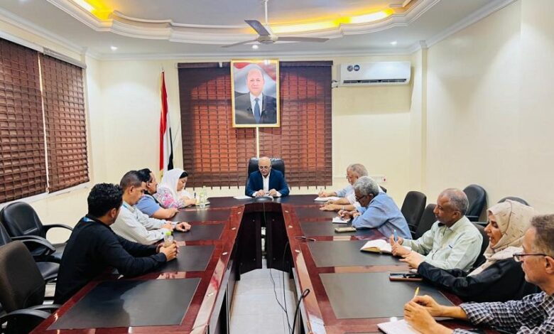الشرجبي يبحث مع اليونبس والفاو تعزيز مشاريع المياه والتكيّف مع التغيرات المناخية