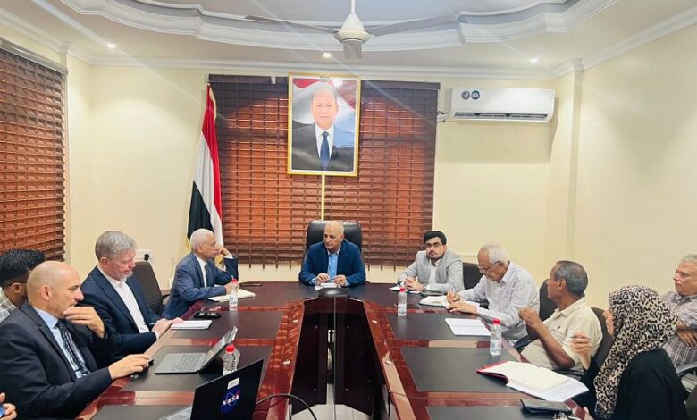 الشرجبي يبحث مع البنك الدولي تعزيز مشاريع المياه والاستجابة لتحديات المناخ في اليمن 1 الشرجبي يبحث مع البنك الدولي تعزيز مشاريع المياه والاستجابة لتحديات المناخ في اليمن