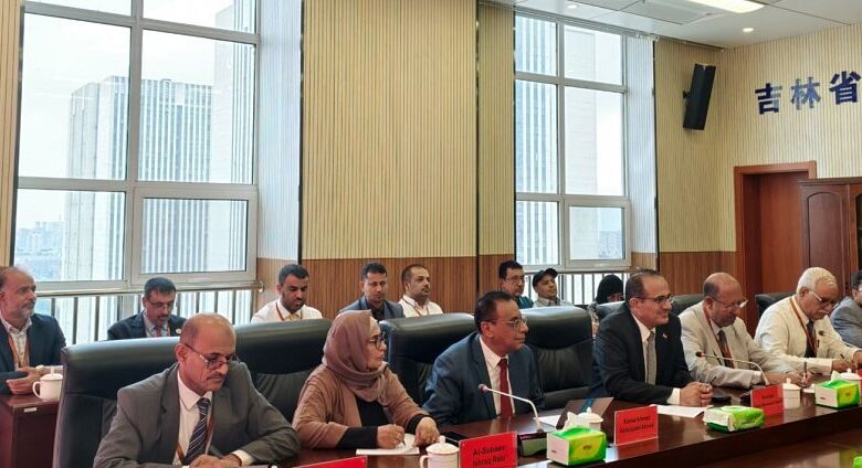 اتفاق على تطوير البرامج التدريبية وتوأمة المستشفيات بين اليمن وجيلين الصينية 1 اتفاق على تطوير البرامج التدريبية وتوأمة المستشفيات بين اليمن وجيلين الصينية