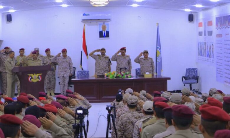 وزير الدفاع: تأهيل القوات المسلحة أساس تحقيق النصر واستعادة مؤسسات الدولة 1 وزير الدفاع: تأهيل القوات المسلحة أساس تحقيق النصر واستعادة مؤسسات الدولة