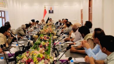 مأرب: لجنة لفحص الإيرادات ومحاسبة المخالفين ضمن إجراءات لتعزيز الشفافية المالية