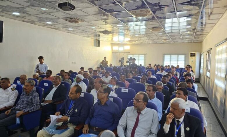 المكلا تحتضن ندوة علمية حول تاريخ الملاحة البحرية في حضرموت 1 المكلا تحتضن ندوة علمية حول تاريخ الملاحة البحرية في حضرموت