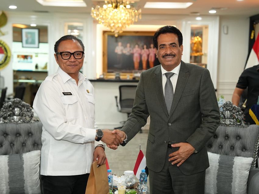 اليمن وإندونيسيا يبحثان تسهيل إجراءات التأشيرات وتعزيز التعاون القنصلي