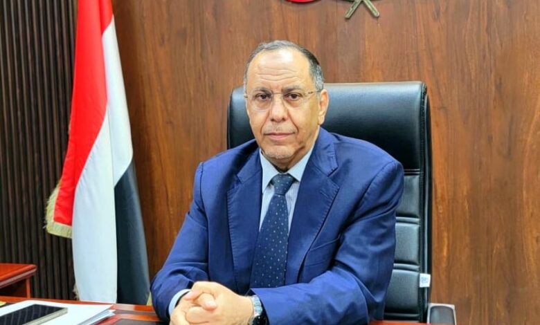 لحماية المستهلك.. وزارة الصناعة والتجارة اليمنية تطلق “تطبيق رصد” للمواطنين بالمناطق المحررة 1 لحماية المستهلك.. وزارة الصناعة والتجارة اليمنية تطلق “تطبيق رصد” للمواطنين بالمناطق المحررة
