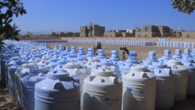 اليونيسيف تطلق تدخلًا إنسانيًا لتحسين خدمات المياه والصرف الصحي في مخيمات نازحي مأرب