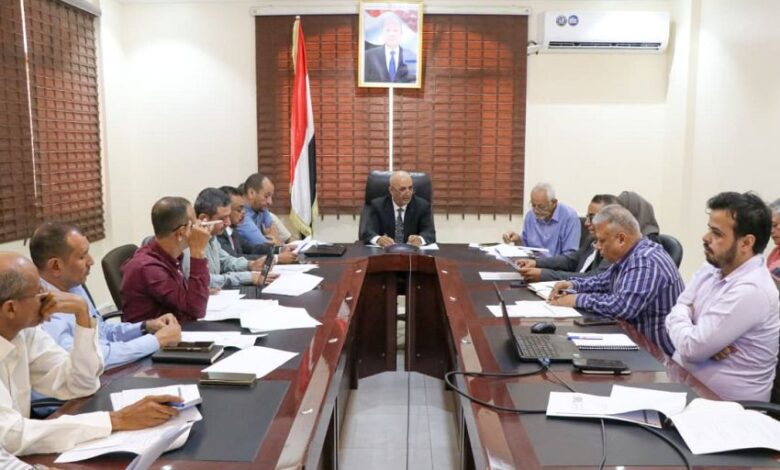 وزير المياه والبيئة يؤكد توحيد الجهود لإعداد خطة واقعية تلبي احتياجات المواطنين في 2026