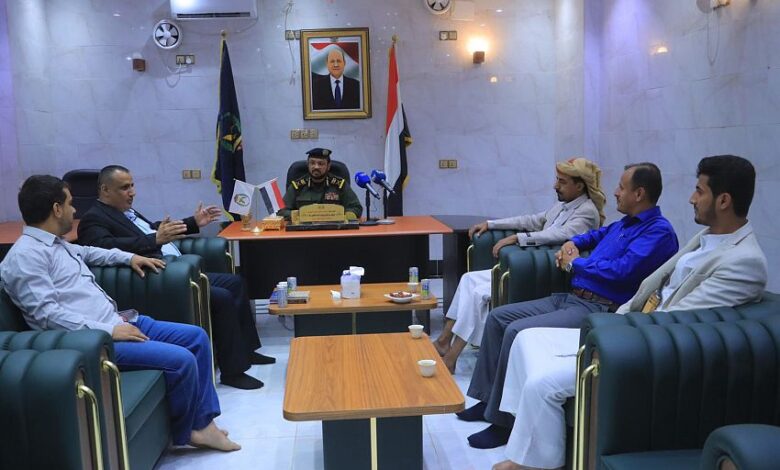 الداخلية تتناول المخاطر الأمنية للهجرة غير الشرعية في اجتماع مع مركز البحر الأحمر 1 الداخلية تتناول المخاطر الأمنية للهجرة غير الشرعية في اجتماع مع مركز البحر الأحمر