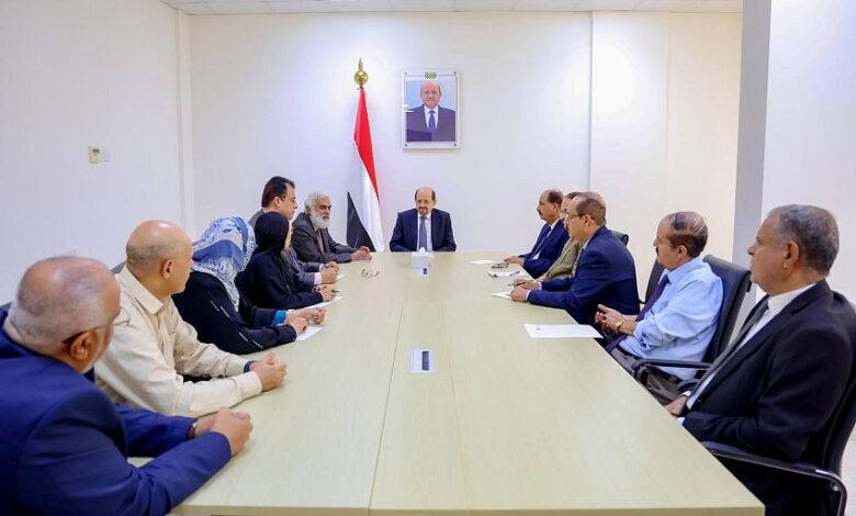 الزنداني يطلع على سير العمل بوزارة الخارجية ويؤكد مواصلة الإصلاحات وتعزيز الأداء الدبلوماسي 1 الزنداني يطلع على سير العمل بوزارة الخارجية ويؤكد مواصلة الإصلاحات وتعزيز الأداء الدبلوماسي