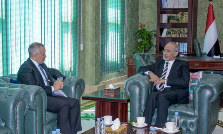 الصبيحي يؤكد المضي في الإصلاح الإداري وتحديث مؤسسات الدولة لتعزيز كفاءة الأداء