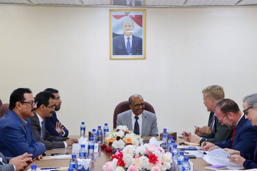 الأزمة النفطية في اليمن تزيد معاناة المواطنين وتضغط على الاقتصاد الوطني