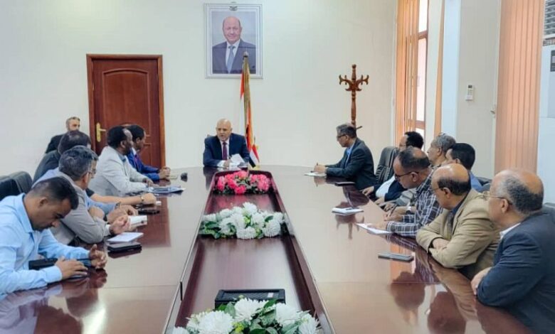 محافظ تعز يبحث مع «الأغذية العالمي» تعزيز الشراكة والتحول نحو مشاريع التمكين والأمن الغذائي 1 محافظ تعز يبحث مع «الأغذية العالمي» تعزيز الشراكة والتحول نحو مشاريع التمكين والأمن الغذائي