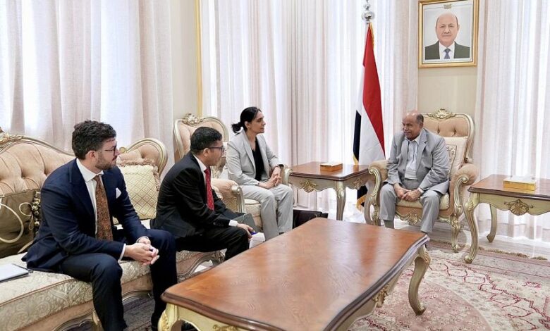 لقاء يمني بريطاني يركز على تسريع الإصلاحات وتعزيز الاستقرار الاقتصادي والأمني 1 لقاء يمني بريطاني يركز على تسريع الإصلاحات وتعزيز الاستقرار الاقتصادي والأمني