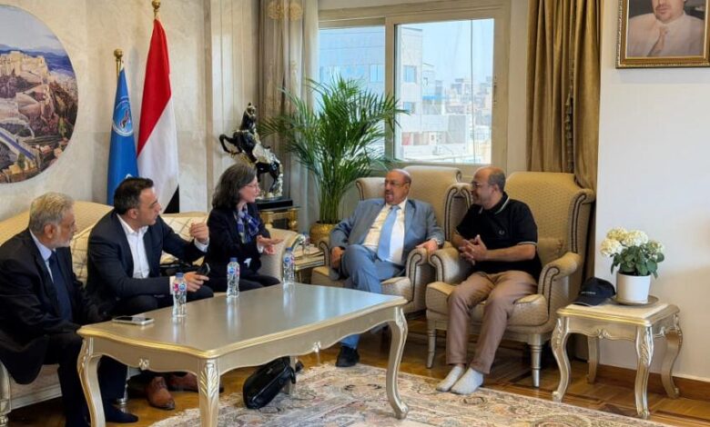 النفط والغاز يقودان مشاورات التعافي: دعم دولي ومساعٍ حكومية لإنعاش الاقتصاد اليمني