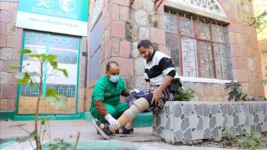 مركز الأطراف بتعز يقدم خدماته لـ674 مستفيداً في فبراير
