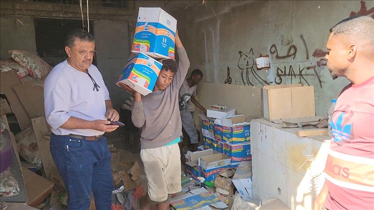 حملة رقابية بالمنصورة تضبط مواد منتهية الصلاحية وتتوعد المخالفين بالإجراءات القانونية