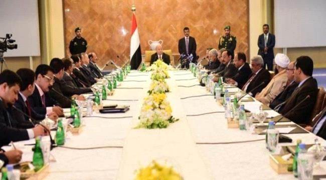 الحضرمي يفصح: هذا موقف حكومة هادي من الحوثي واتفاق الرياض؟ 1 الحضرمي يفصح: هذا موقف حكومة هادي من الحوثي واتفاق الرياض؟
