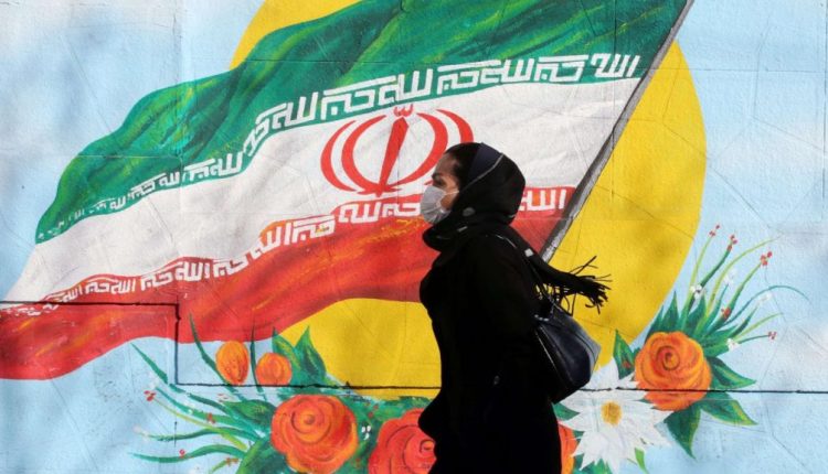 تقرير: هل أصبحت إيران "بؤرة كورونا" في الشرق الأوسط؟ 1 تقرير: هل أصبحت إيران "بؤرة كورونا" في الشرق الأوسط؟