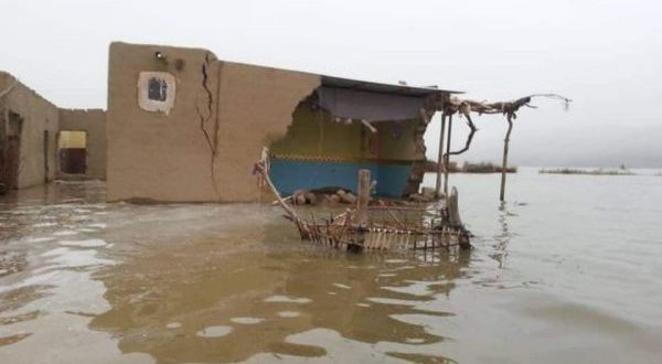 مفوضية اللاجئين: مليشيات الحوثي اعاقت وصول مساعدات ل11500 عائلة تضررت من السيول