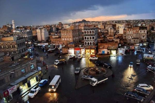 وفاة 3 اشخاص اختناقاً داخل بئر مياه في قرية بذمار 1 وفاة 3 اشخاص اختناقاً داخل بئر مياه في قرية بذمار