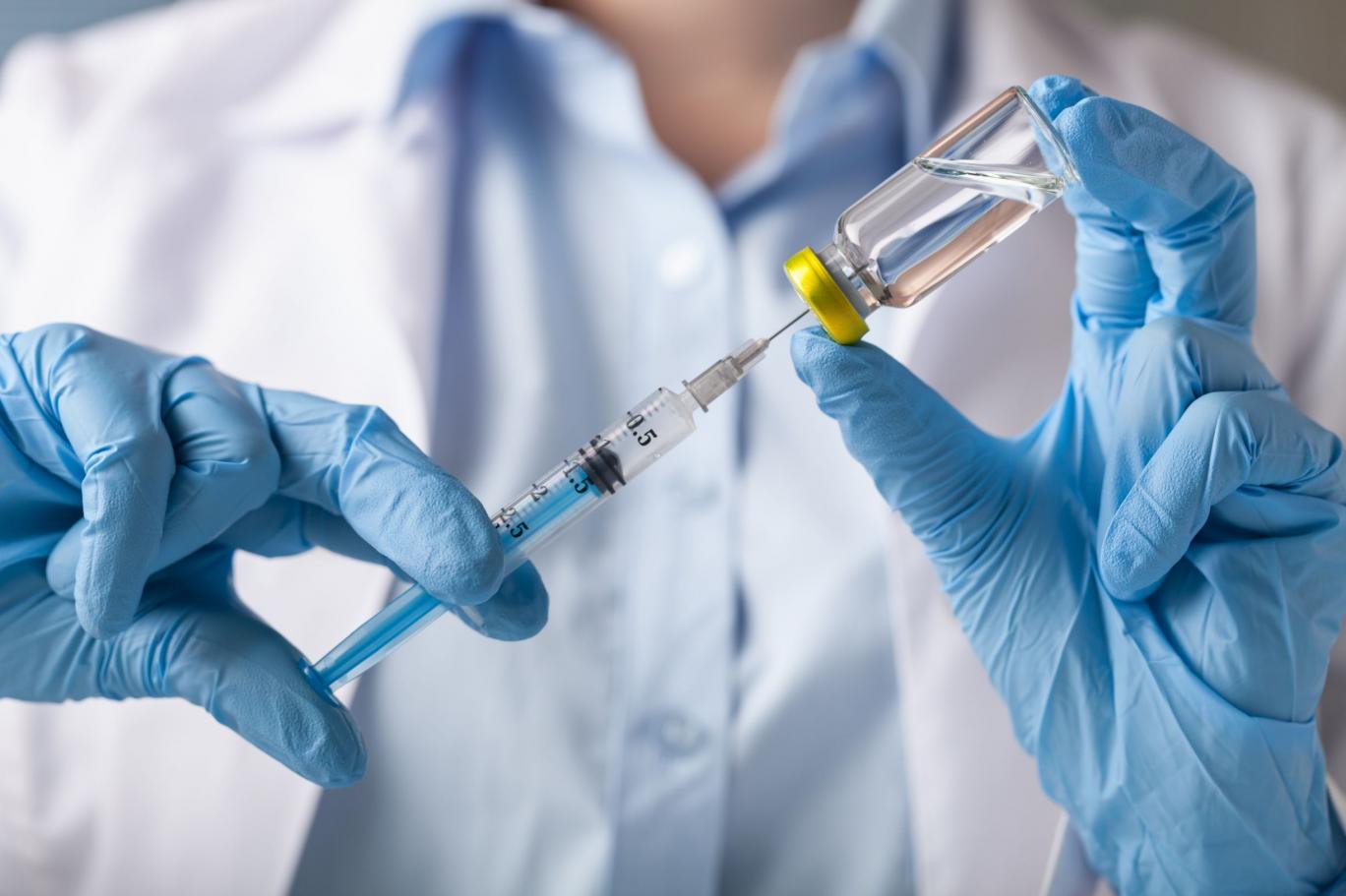 أكثر من 200 مليون شخص تلقوا لقاح كورونا حول العالم 1 أكثر من 200 مليون شخص تلقوا لقاح كورونا حول العالم
