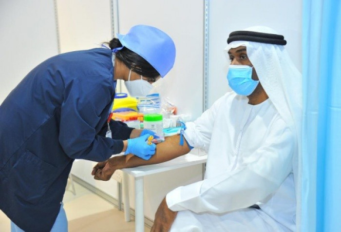 خلال الـ24 ساعة الماضية.. الإمارات تقدم 86560 جرعة لقاح جديدة ضد كورونا 1 60312ea66c264