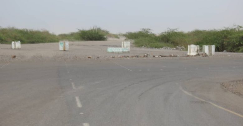 استهداف متواصل للقرى السكنية في الجبلية جنوب الحديدة