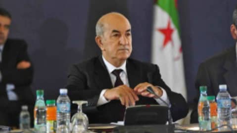 الجزائر .. تبون يوقع مرسوماً رئاسياً يتعلق بحل المجلس الشعبي الوطني 1 الجزائر .. تبون يوقع مرسوماً رئاسياً يتعلق بحل المجلس الشعبي الوطني