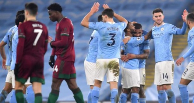 مانشستر سيتي يواصل حصد الأرقام ويعزز صدارته للدوري الإنجليزي 1 مانشستر سيتي يواصل حصد الأرقام ويعزز صدارته للدوري الإنجليزي