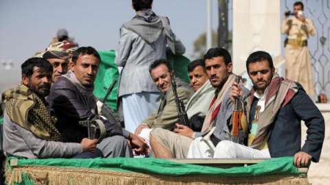 الحوثيون يقتحمون قرية بيت الجبر في ذمار ويختطفون ابناءها